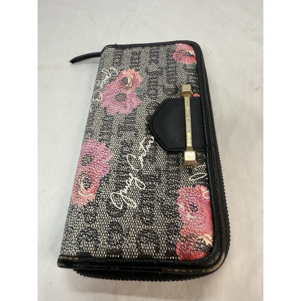 Juicy Couture PETAL STAT Black & Grey Word on the Street Zip Up Wallet - Picture 4 of 13